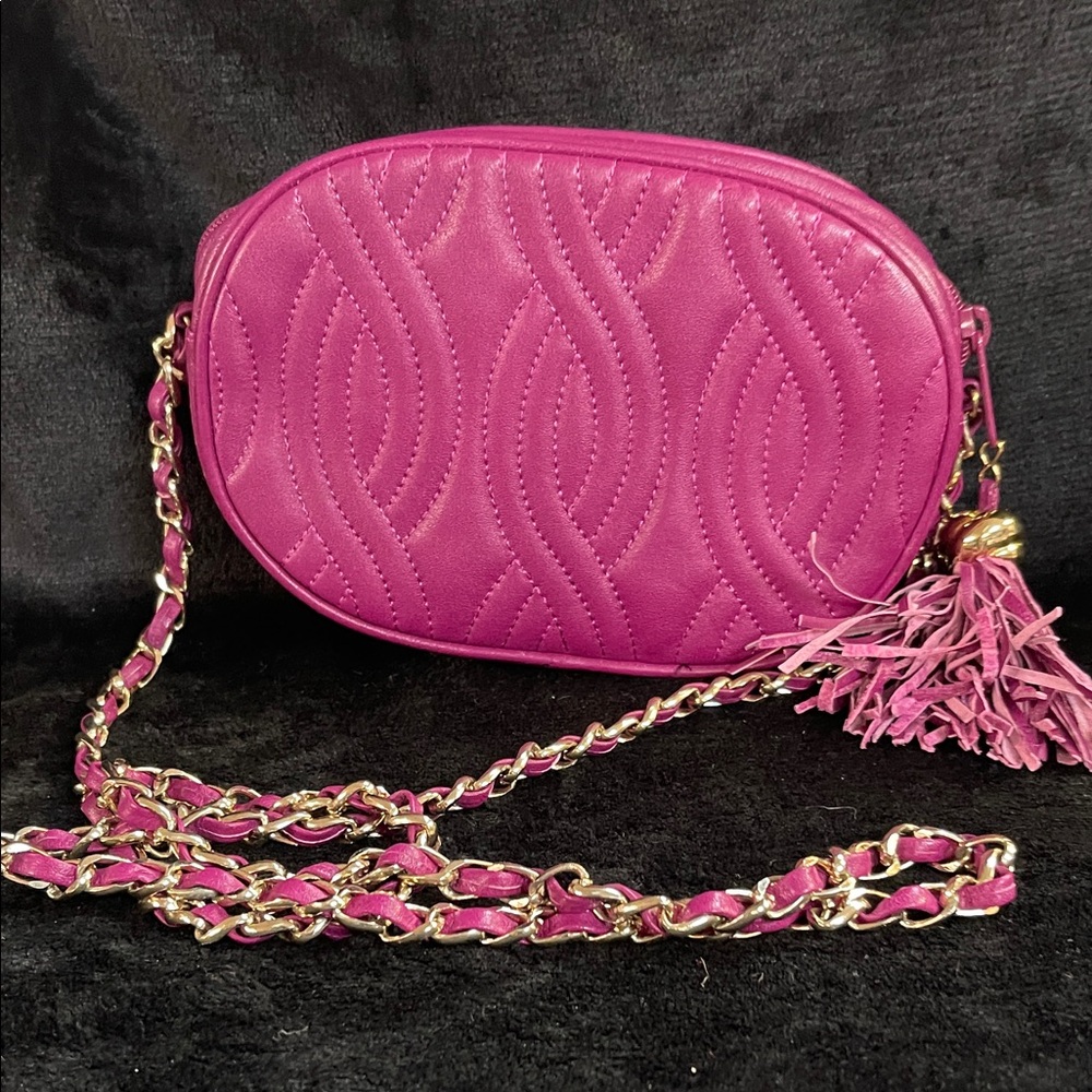 80-90’s Morgan Taylor Elegant Pink Quilted Chain Bag